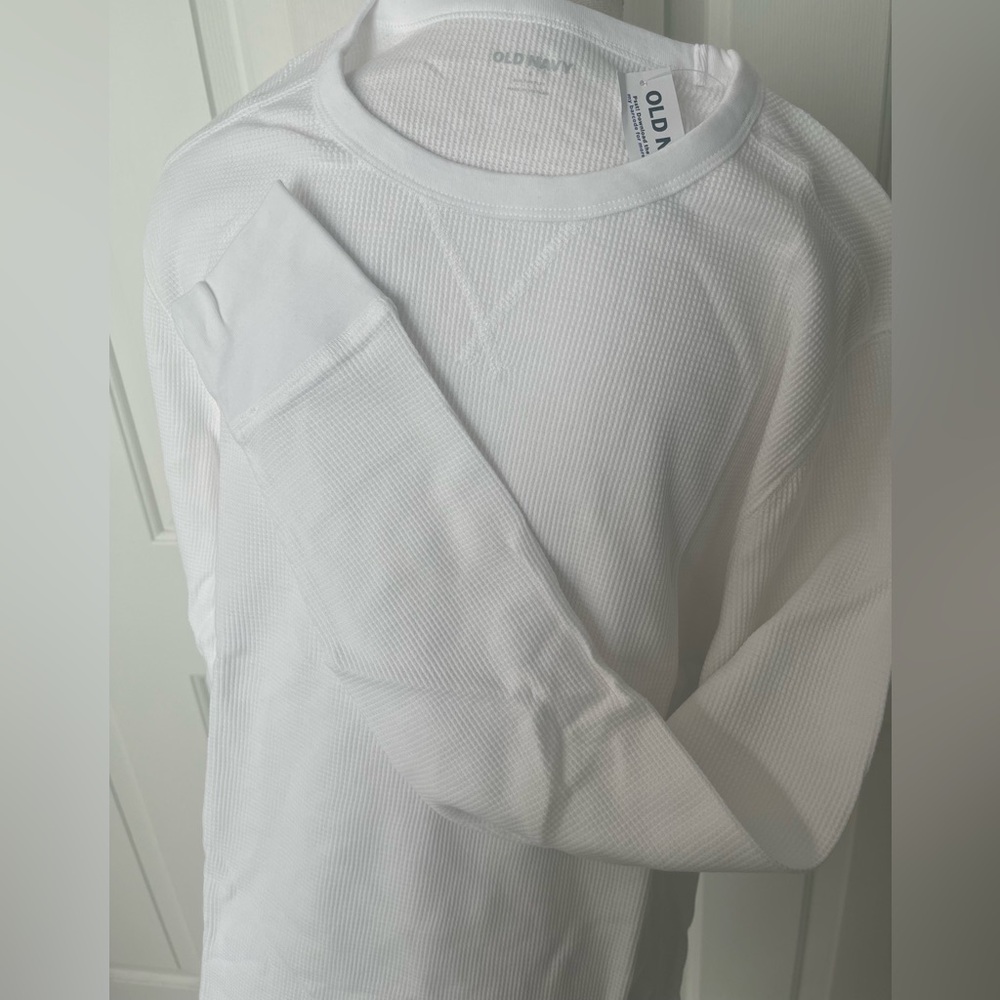 NWT - Old Navy Thermal Knit Waffle Long-Sleeve Shirt (417448) - White - L